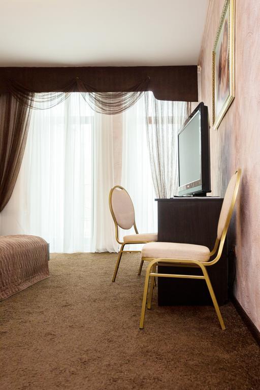 Spadessa Hotel Odessa Eksteriør billede